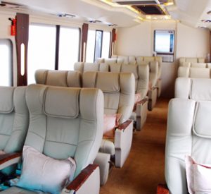 Bus Mewah Jakarta White Horse